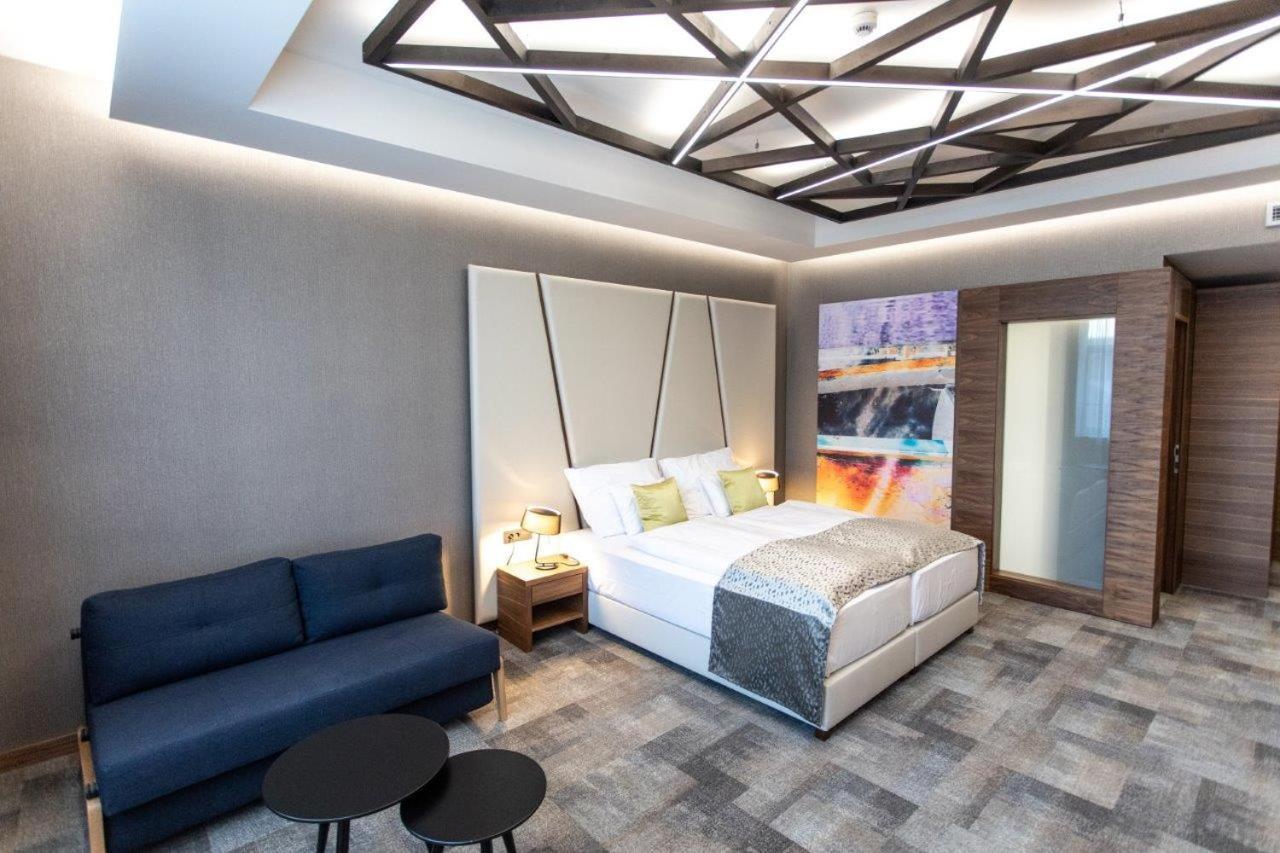 סזומבאת'לי Artis Boutique Hotel מראה חיצוני תמונה