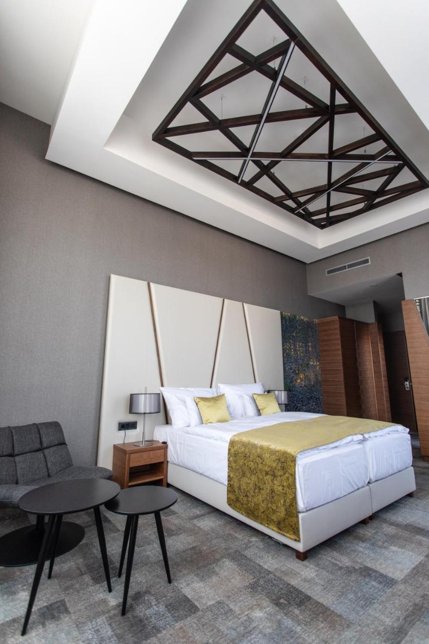 סזומבאת'לי Artis Boutique Hotel מראה חיצוני תמונה
