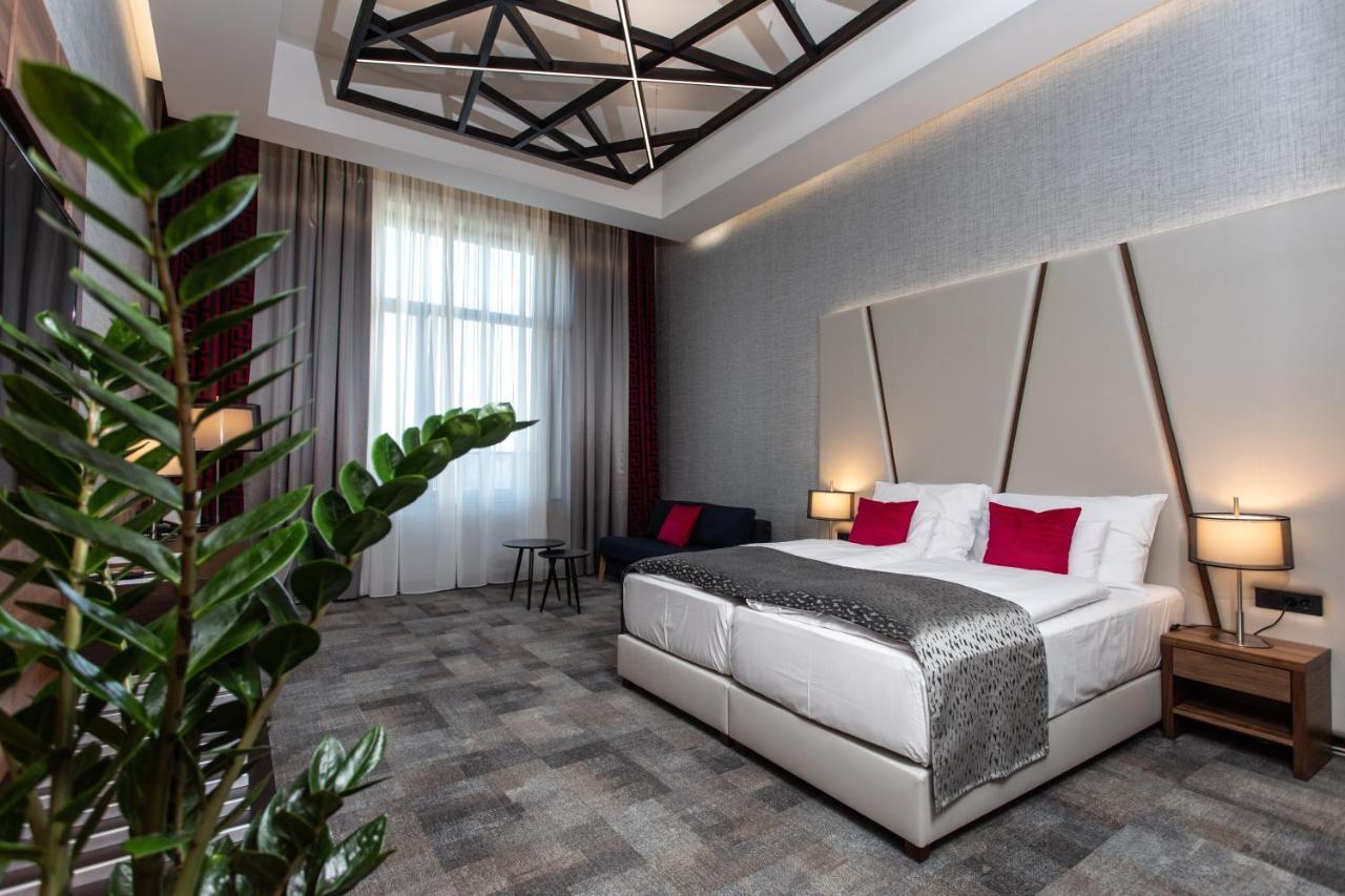 סזומבאת'לי Artis Boutique Hotel מראה חיצוני תמונה