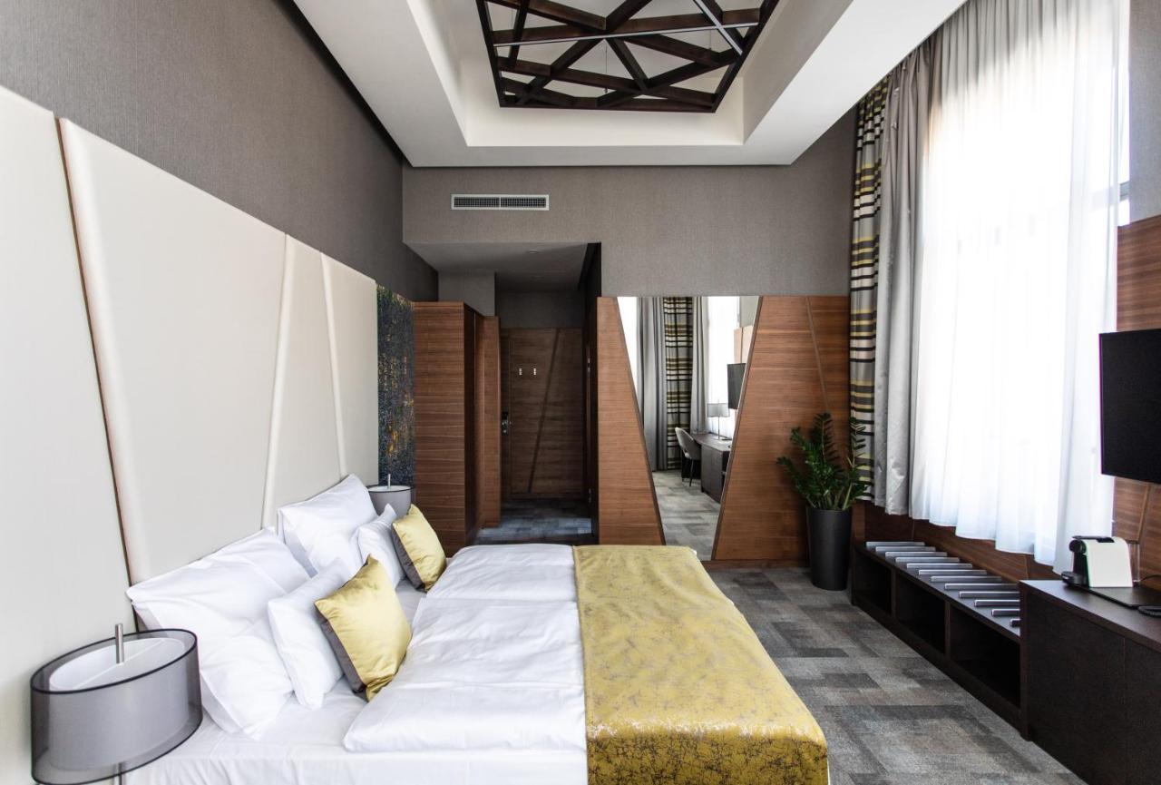 סזומבאת'לי Artis Boutique Hotel מראה חיצוני תמונה
