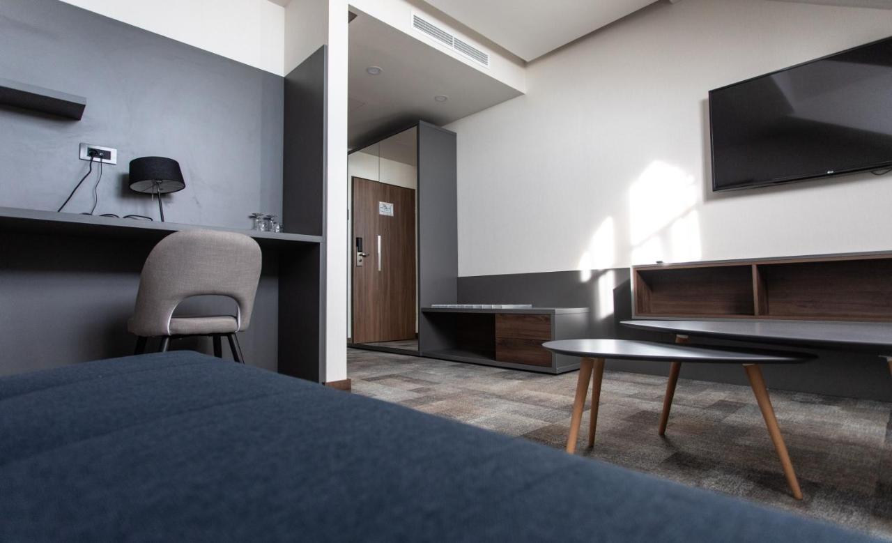 סזומבאת'לי Artis Boutique Hotel מראה חיצוני תמונה