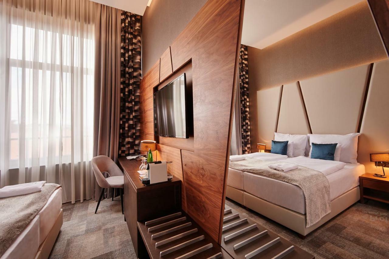 סזומבאת'לי Artis Boutique Hotel מראה חיצוני תמונה