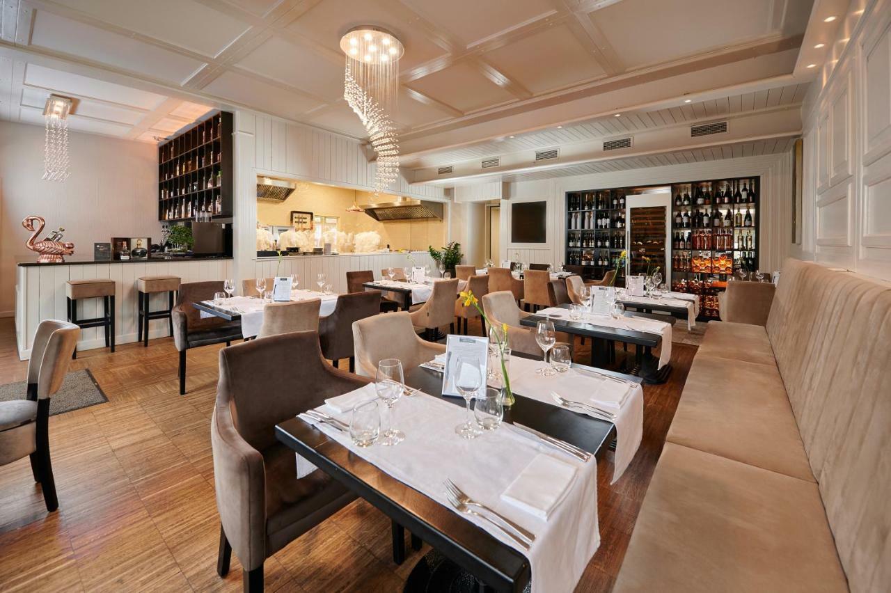 סזומבאת'לי Artis Boutique Hotel מראה חיצוני תמונה