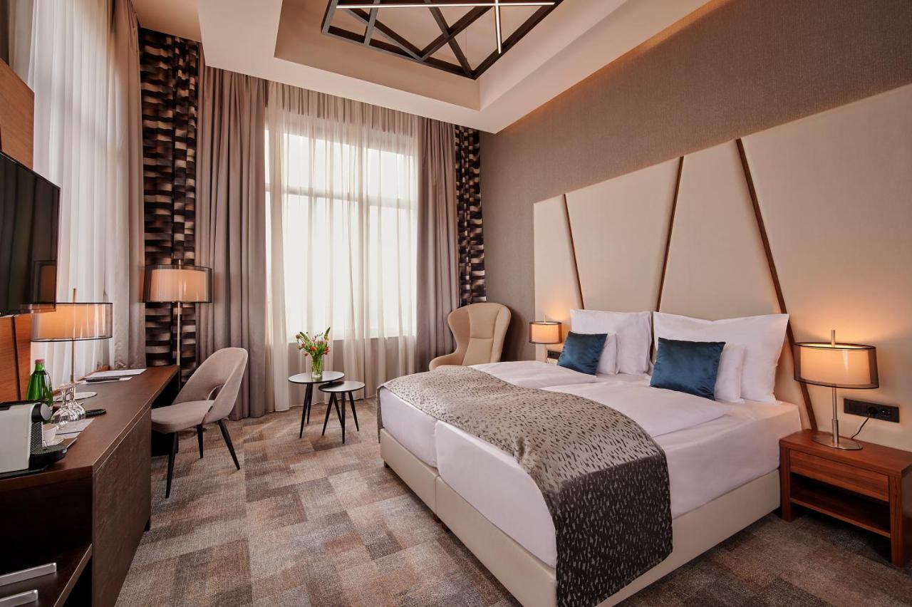 סזומבאת'לי Artis Boutique Hotel מראה חיצוני תמונה